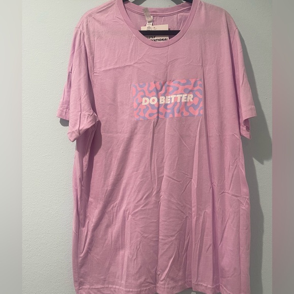 T-shirt - Picture 2 of 4